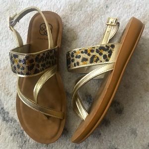 BRAND NEW: Leopard Sandals by Daisy Fuentes